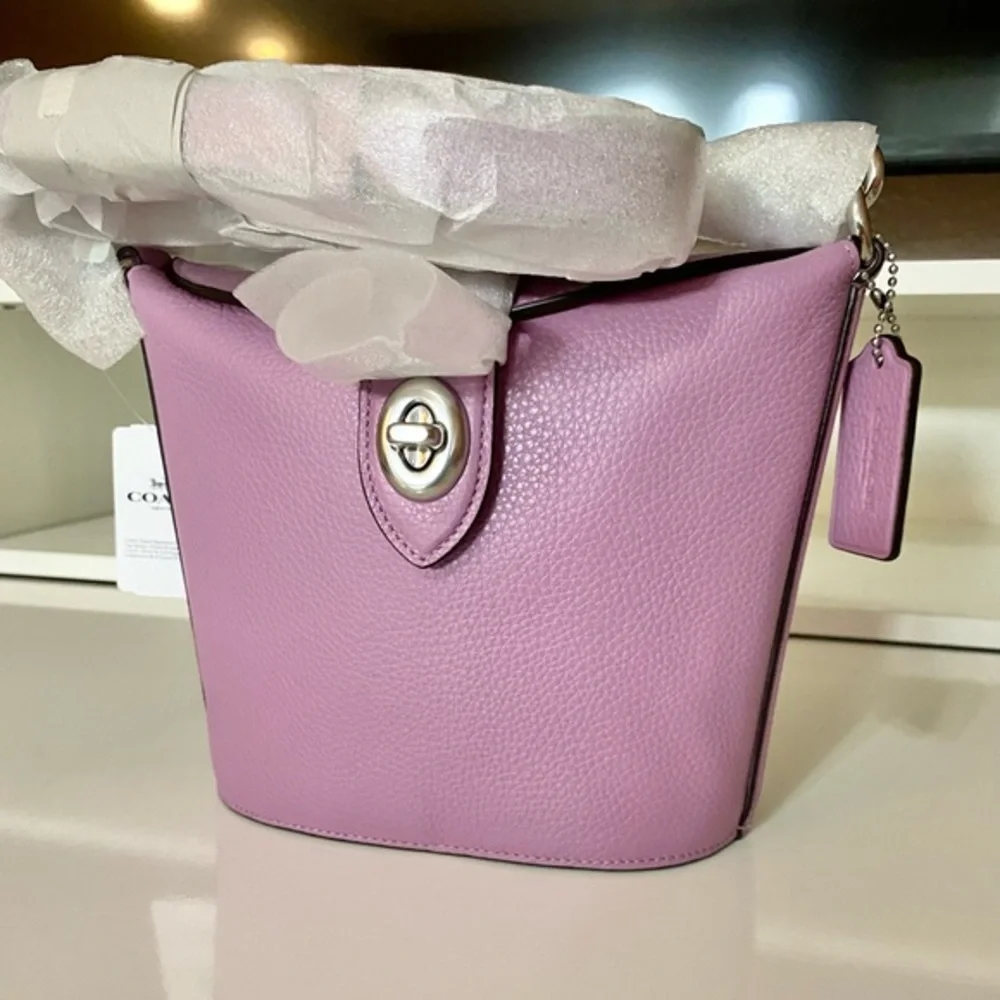🤍🌸NEW🌸Coach Addie XB Leather/Crossbody bag/satchel/small/chic/Lavender color - Picture 2 of 9